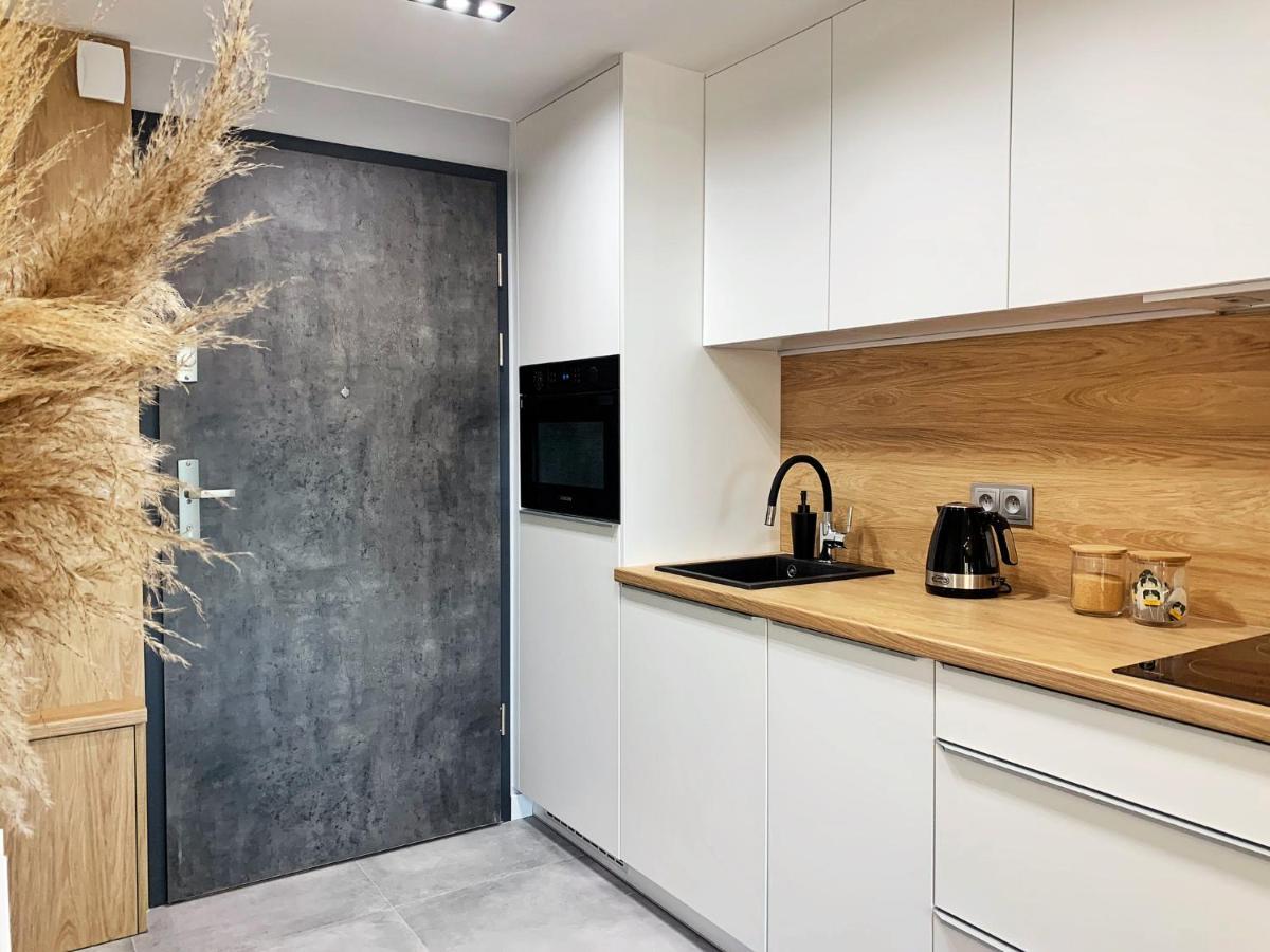Lm Ventus Apartment Kielce Eksteriør billede